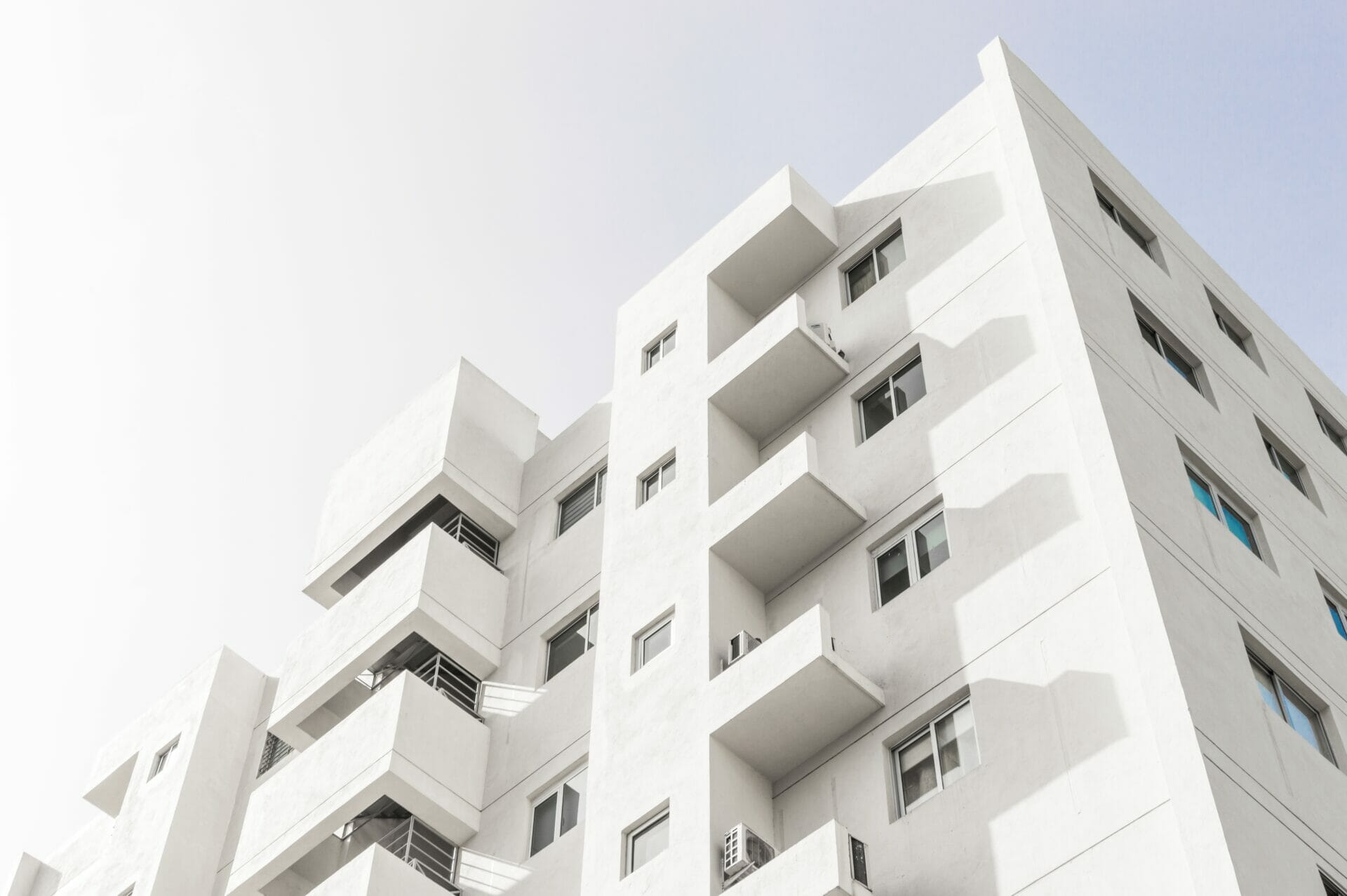Top 5 Housing Sites Ideal for Travel Nurses Seeking Quality Accommodations.