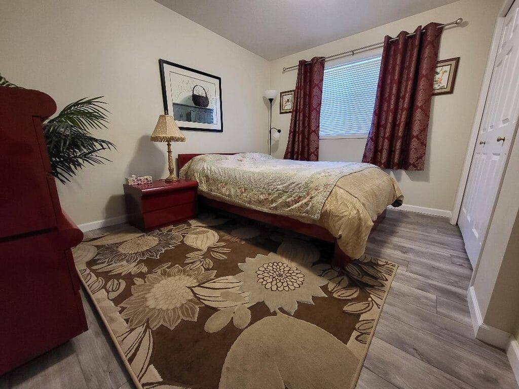 hotel room looking clean and organized