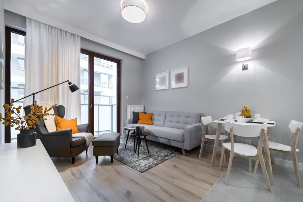 Quality furnished apartment for healthcare professionals