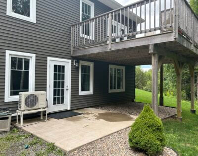 No hassle, fully furnished 1 bedroom apartment.